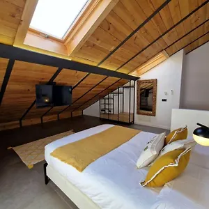  Apartamento Duplex De Diseno Centro-catedral